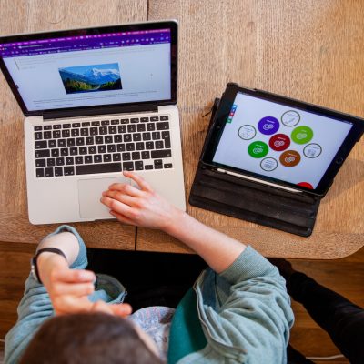 Lee Heywood on computer